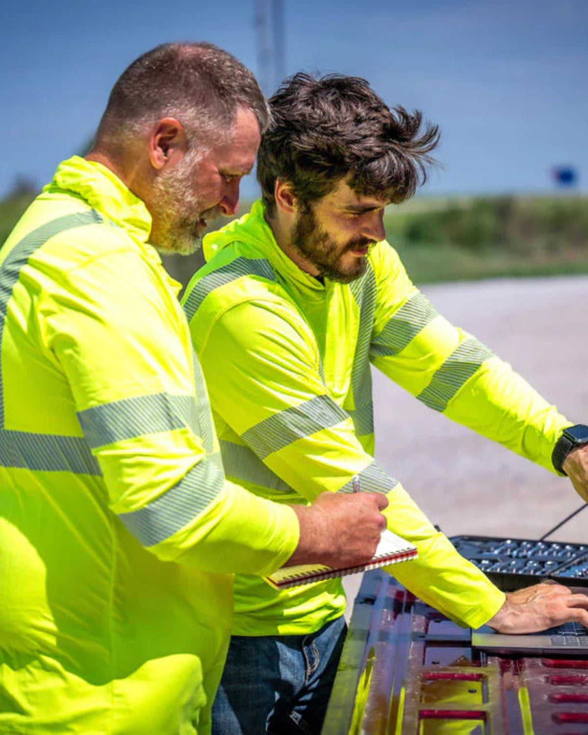 UHV982 HYDROCOOL Class 3 ANSI Hoodie